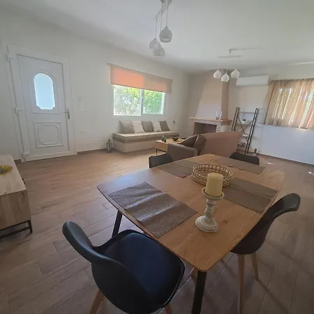 Leylands Yard Apartment *