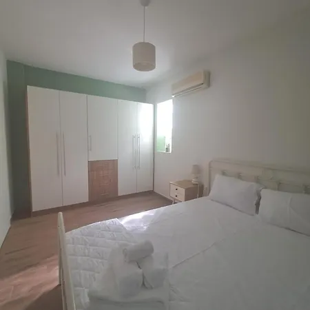 Leylands Yard Apartment Agios Fokas (Laconia)