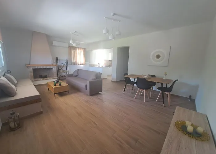 Leylands Yard Agios Fokas (Laconia)